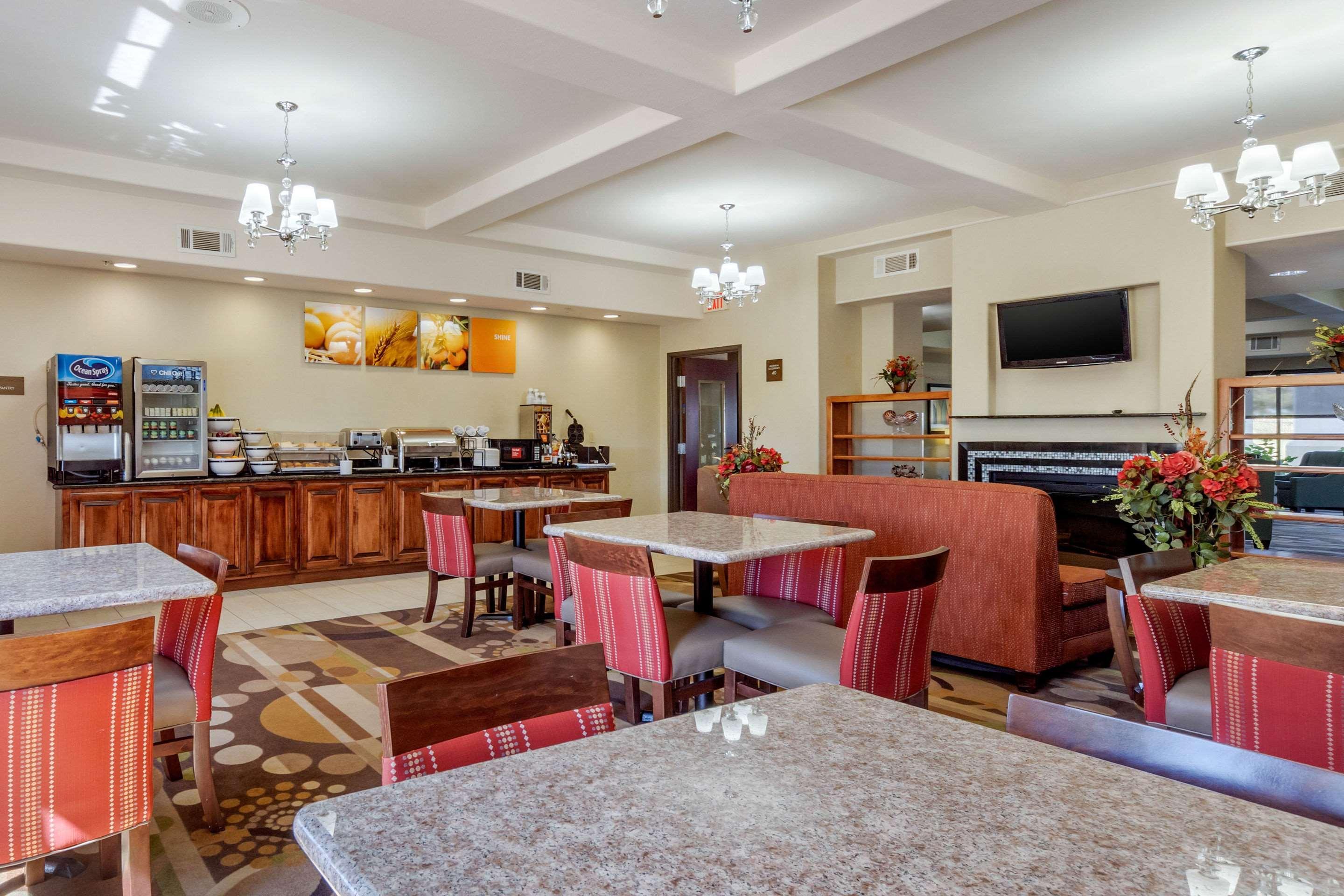 Comfort Inn & Suites Perry I-35 Eksteriør billede